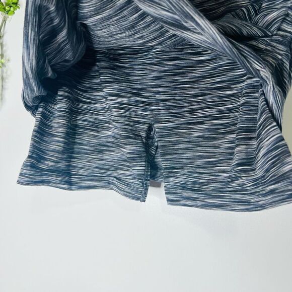 Athleta Skort Gathered Skirt over Shorts Black Gray Striped - Picture 2 of 7